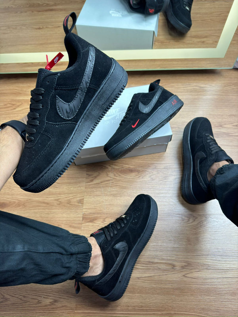 NIKE AIR FORCE 1 LOW CAMURÇA BLACK