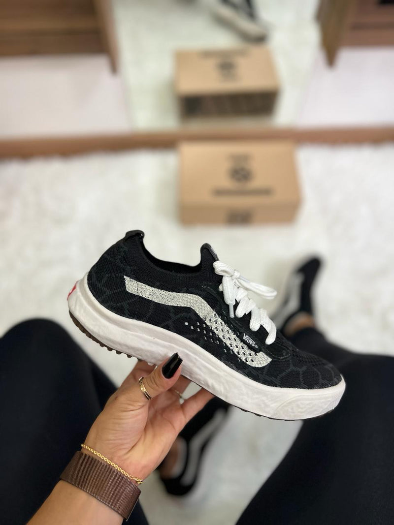 VANS VR3 PRETO BRANCO