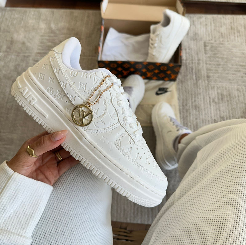 AIR FORCE 1 X LOUIS VUITTON