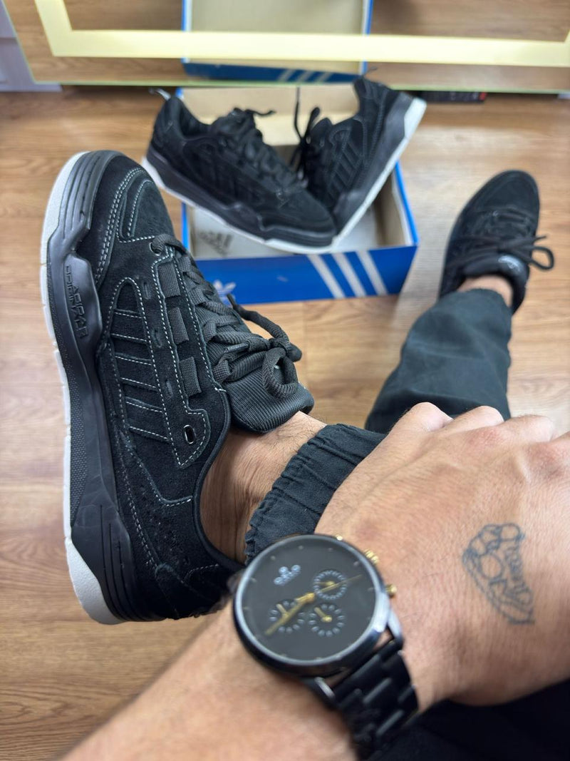 ADIDAS AD2000 COURO PRETO PRETO