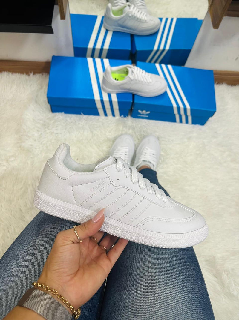 ADIDAS SAMBA