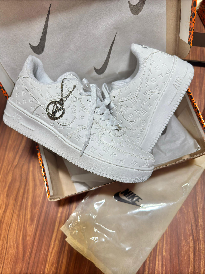 NIKE AIR FORCE X LOUIS VUITTON