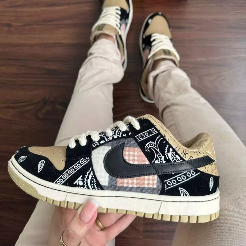 DUNK LOW 'TRAVIS SCOTT X CACTUS JACK'